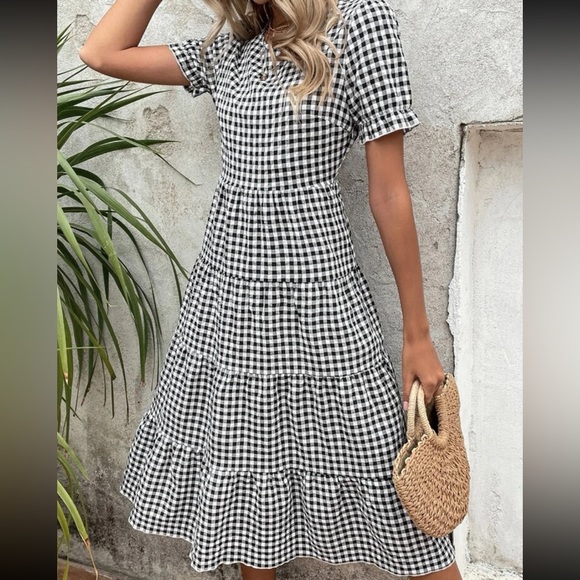 Classic Gingham Plaid Puff Sleeve Ruffle Hem Dress - Picture 3 of 6